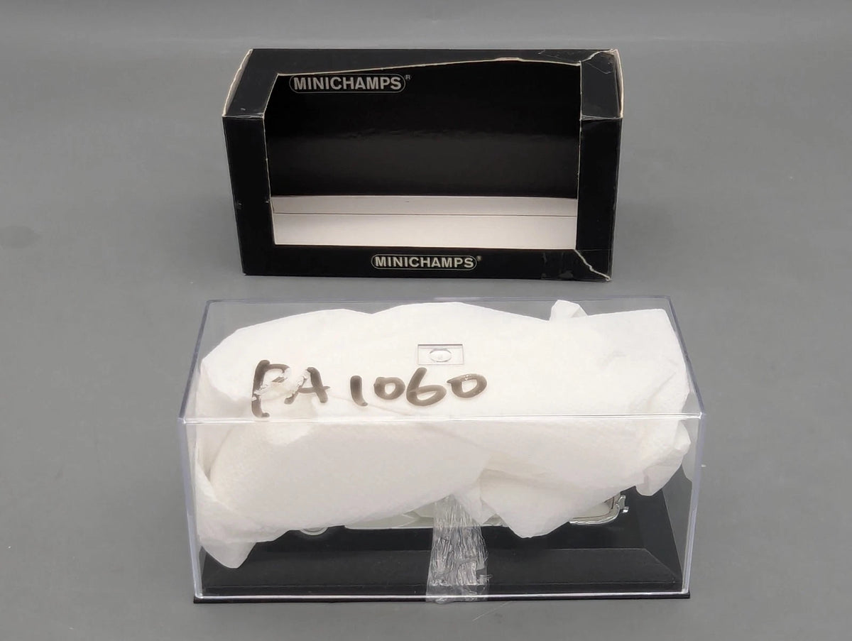 Modellautos 1:43 Minichamps Mercedes Benz 300 S Cabrio Softtop Offen OVP