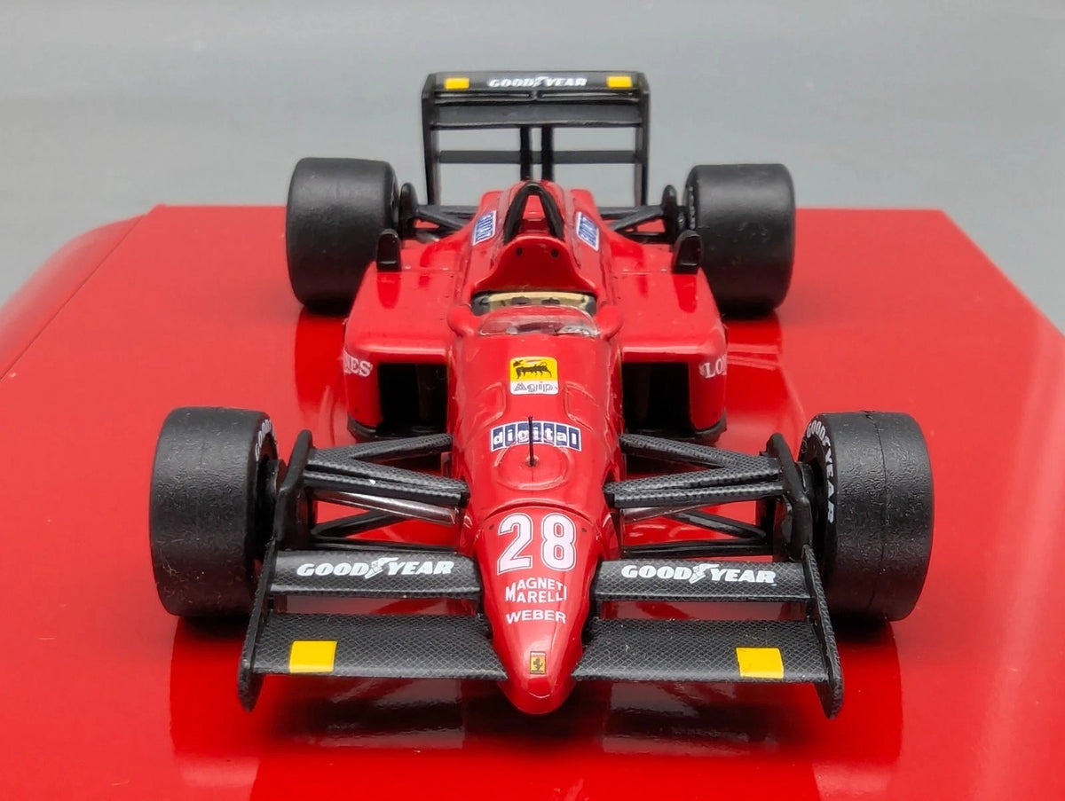 Modellautos 1:43 Ixo Ferrari F1 SF12/87 1987 #28 G Berger Blech-Sammler OVP
