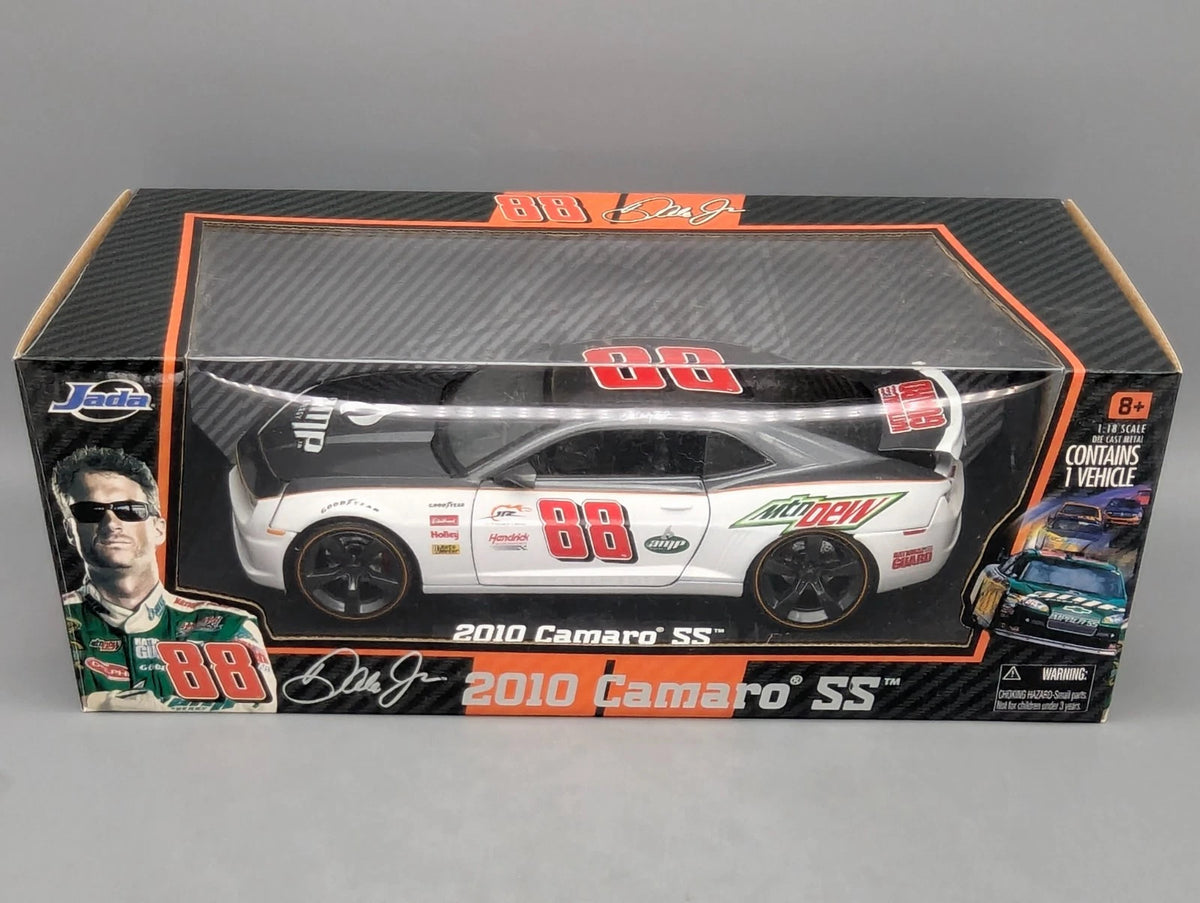 Modellautos 1:24 Jada chevrolet Camaro SS 2010 #88 mit OVP