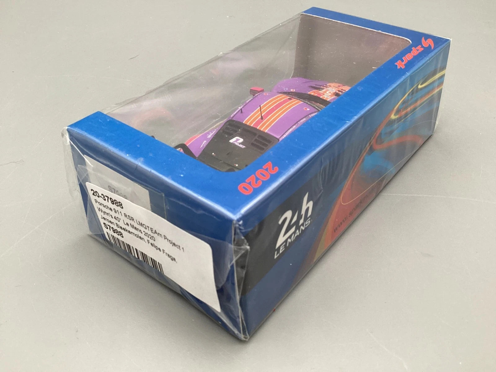 Modellautos 1:43 Spark Porsche 911 RSR Team Project 1 LM 2020 #57 OVP ungeöffnet