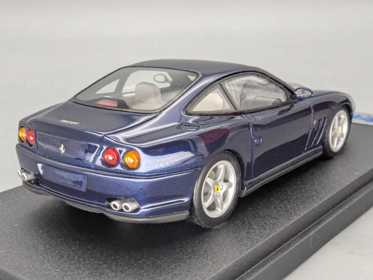 Modellautos 1:43 BBR Ferrari 550 Maranello 1996 Blau Met. mit Vitrine + OVP