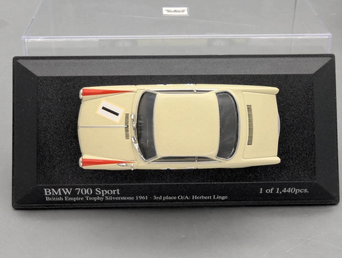 Modellautos 1:43 Minichamps BMW 700 Sport Silverstone 1961 #1 Herbert Linge  OVP
