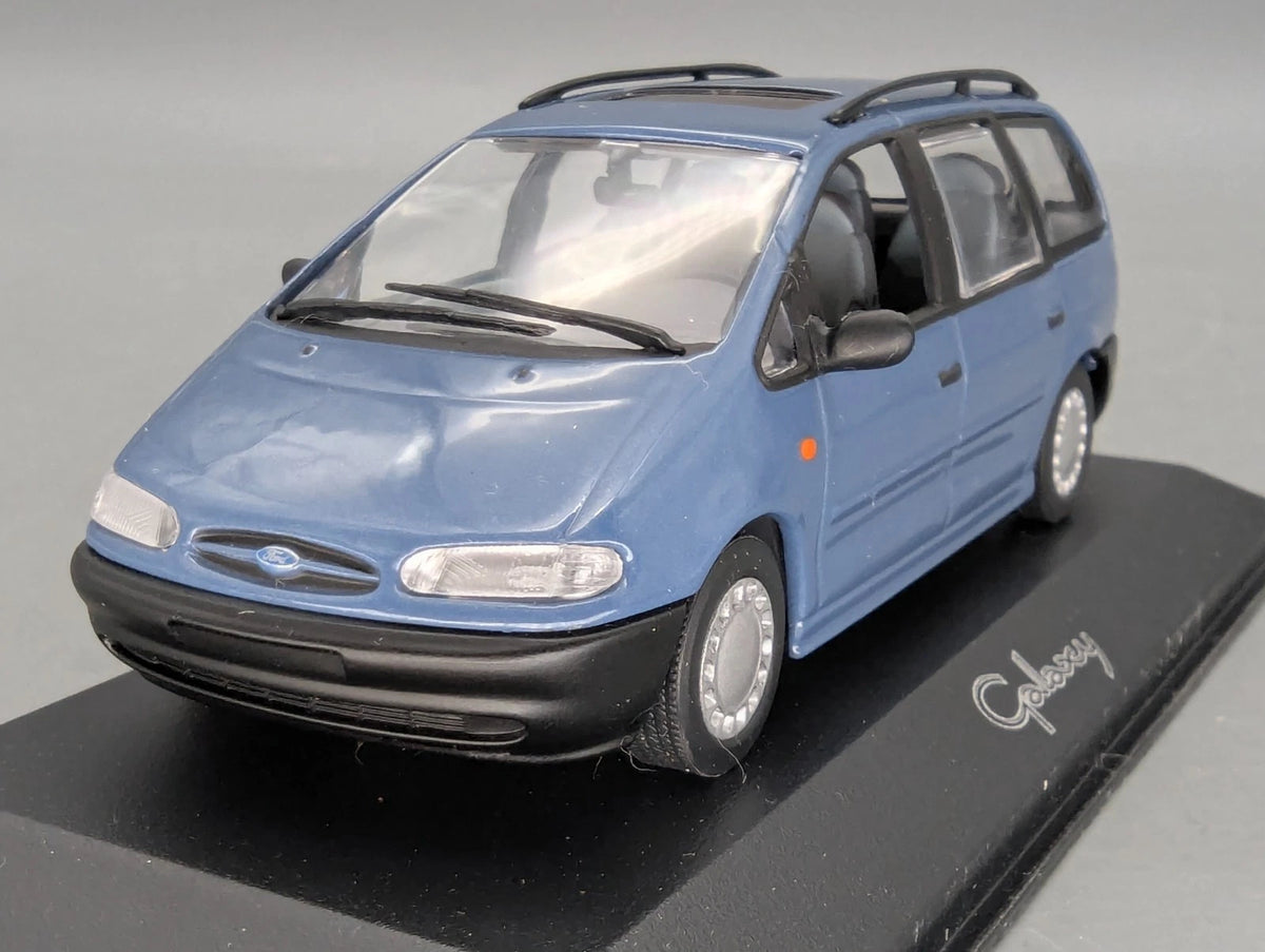 Modellautos 1:43 Minichamps Ford Galaxy mit  Dealer OVP