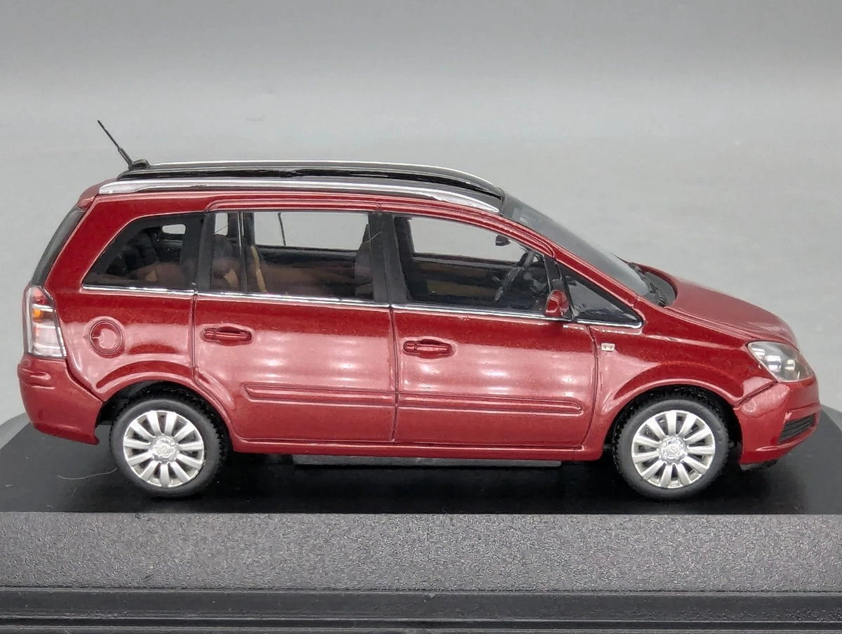 Modellautos 1:43 Minichamps Opel Zafira Rot Metallic mit Dealer OVP