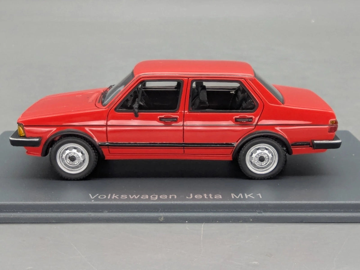 Modellautos 1:43 Neo Scale Models 43646 Volkswagen VW Jetta Mk1 Rot mit OVP