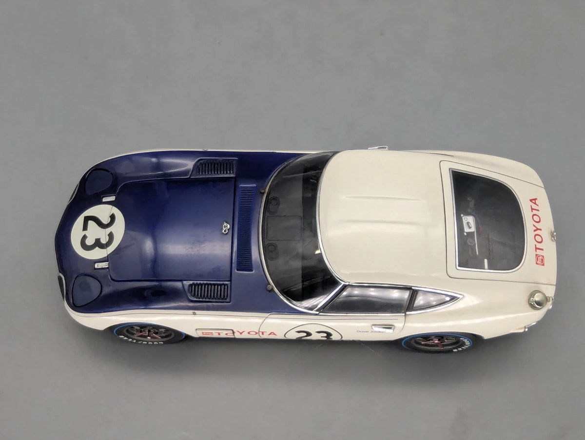 Modellautos 1:18 AUTOart Millenium 86815 Toyota 2000 GT SCCA 1968 #1 mit OVP