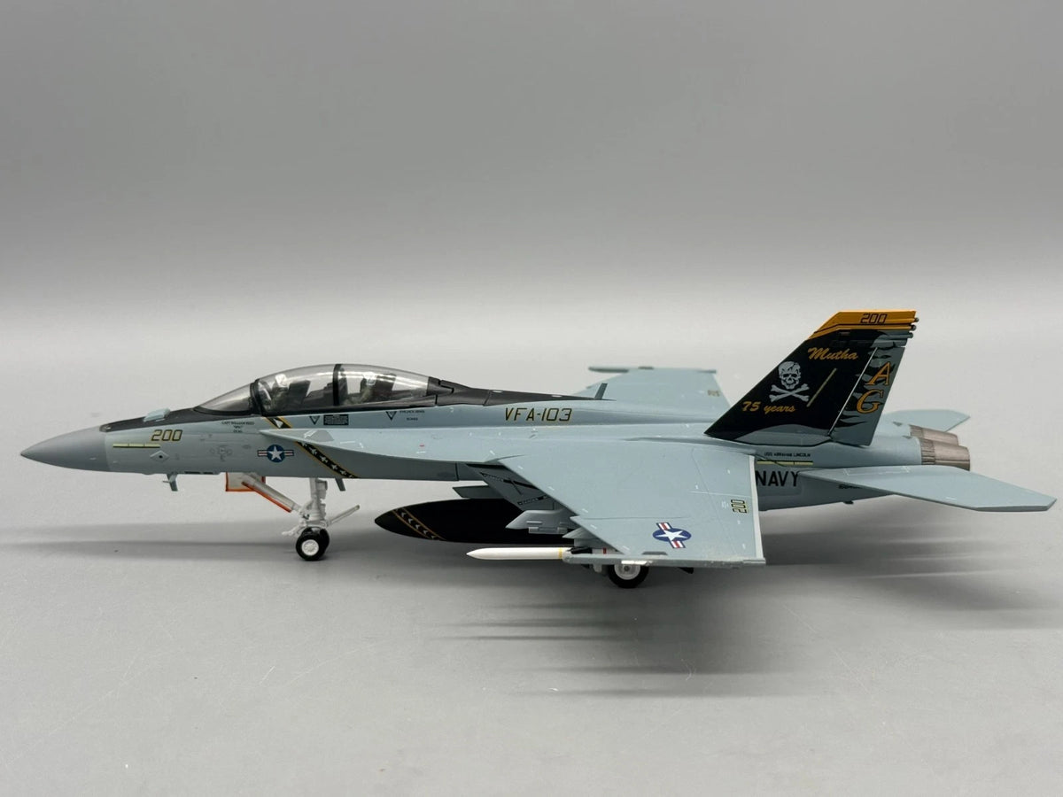 Flugzeug Modell 1:72 JC Wings F/A-18F Super Hornet VFA-103 "Jolly Rogers" + OVP