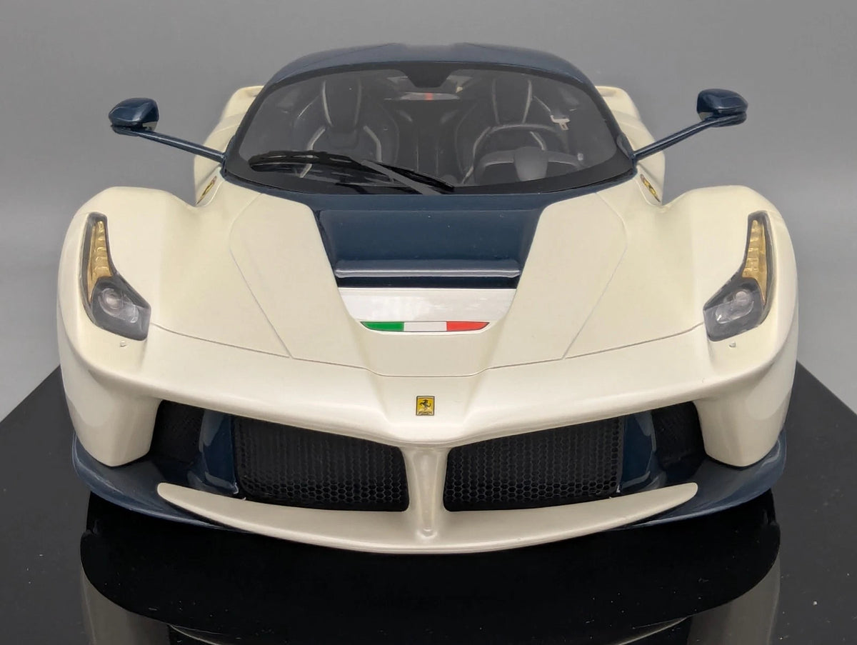 Modellautos 1:12 BBR Ferrari LaFerrari Fuli White / Blue Carbon Ltd 07/10 OVP