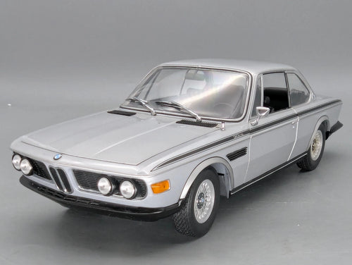 Modellautos 1:18 Minichamps BMW 3.0 CSL 1972 mit OVP