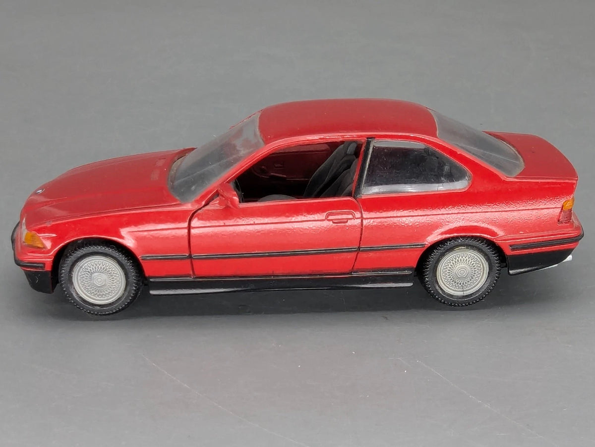 Modellautos 1:43 GAMA 1021 BMW 325i Coupe mit OVP