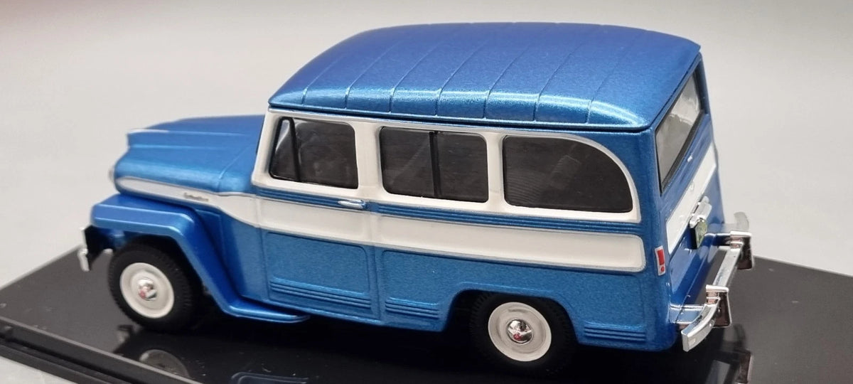 Modellautos 1:43 IXO CLC261 Willys Jeep Station Wagon 1960 OVP