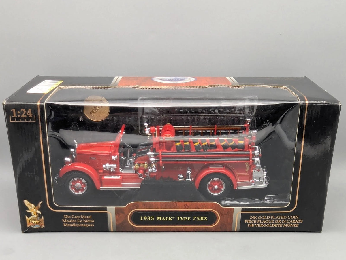 Modellautos 1:24 Yat Ming Road Signature 1935 Mack Type 75BX Feuerwehr mit OVP