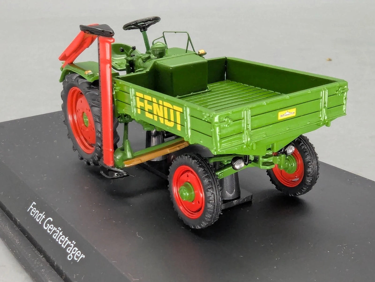 Traktor Modell 1:43 Schuco Fendt Geräteträger mit OVP
