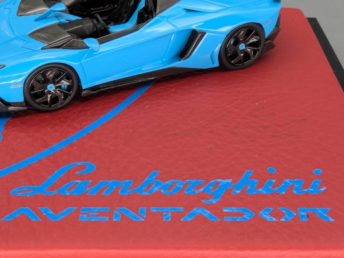 Modellautos 1:43 MR Lamborghini Aventador J Speedster Ltd 01/04 Engine Set OVP