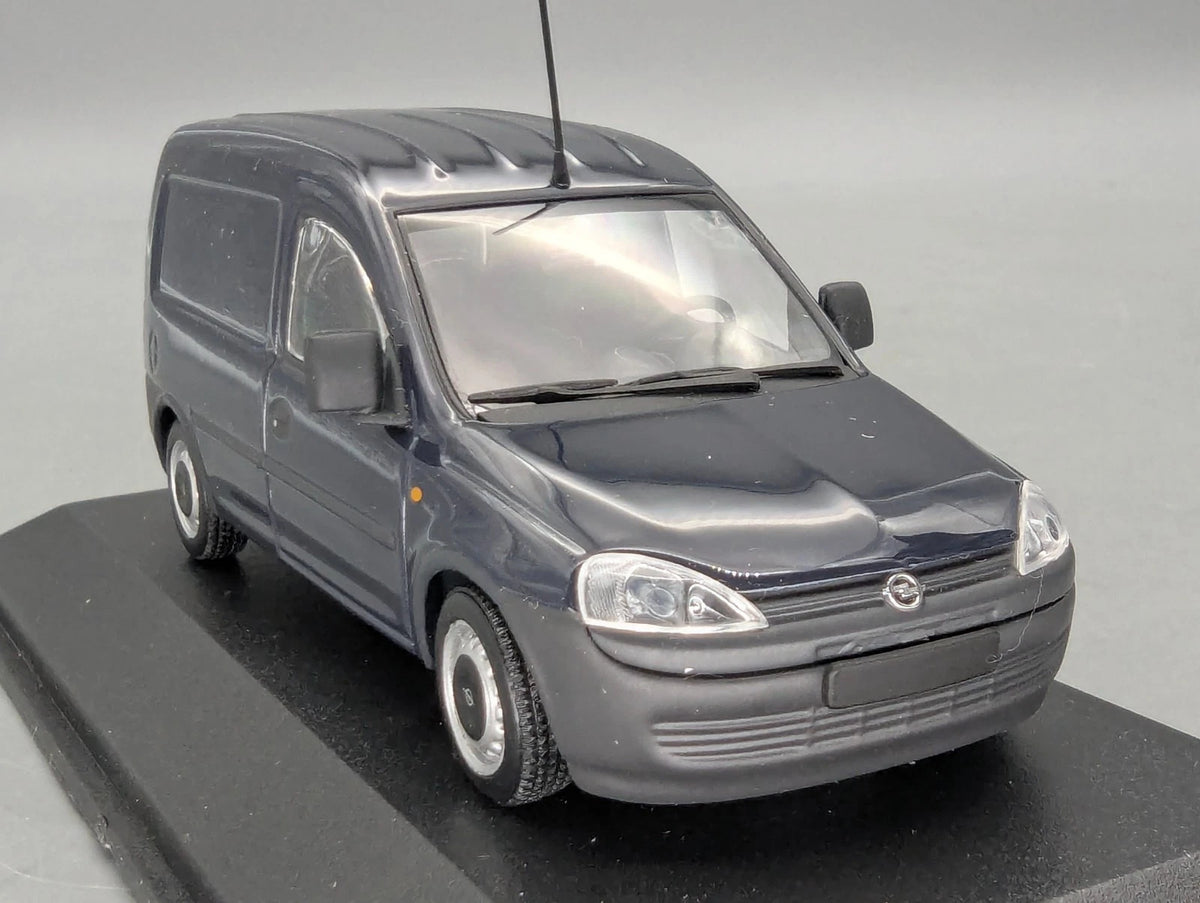 Modellautos 1:43 Minichamps Opel Combo Van 2002 Blue Blau Königsblau mit OVP