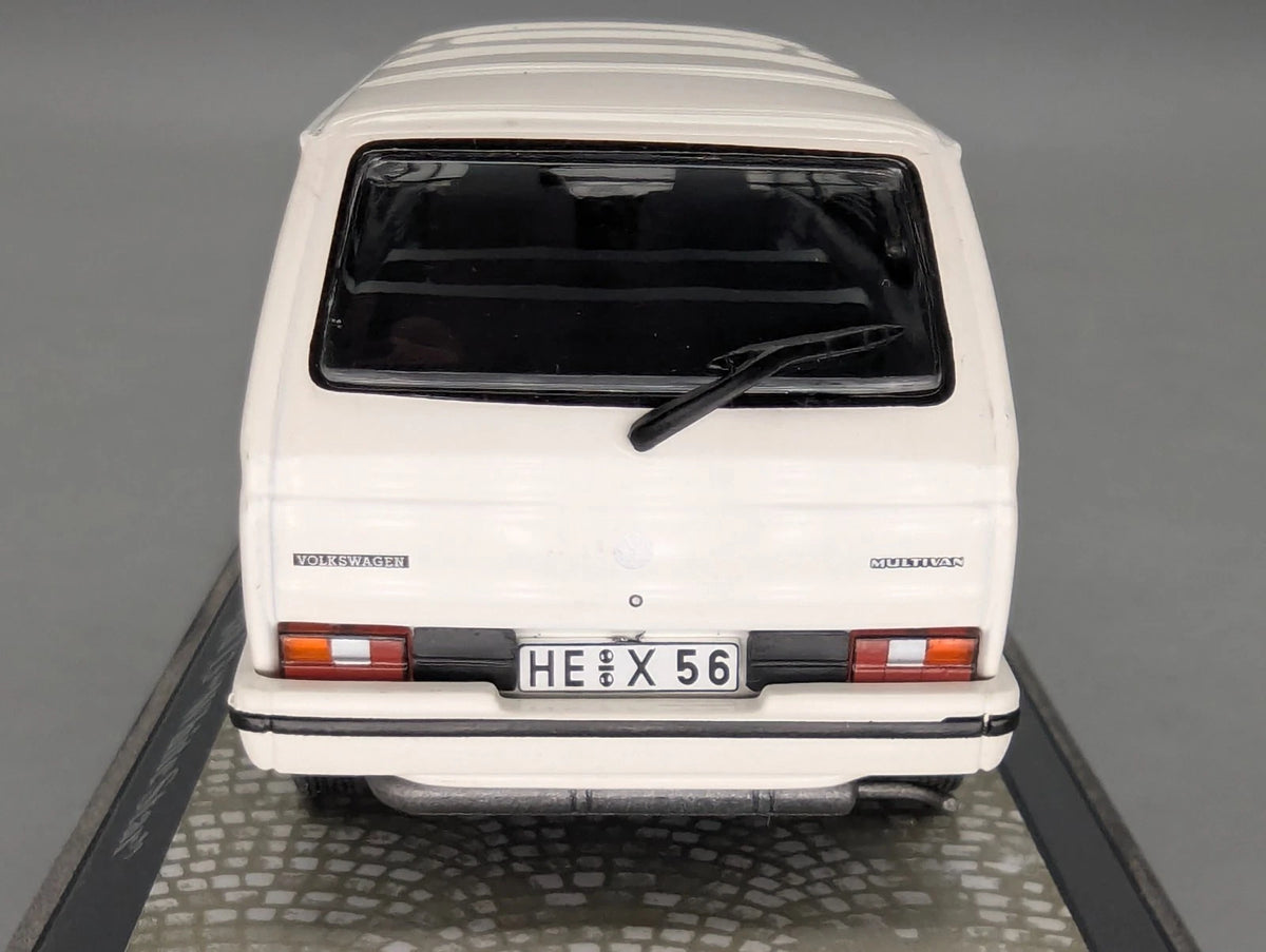 Modellautos 1:43 Premium ClassiXXs VW T3 White Star Pastellweiß mit OVP