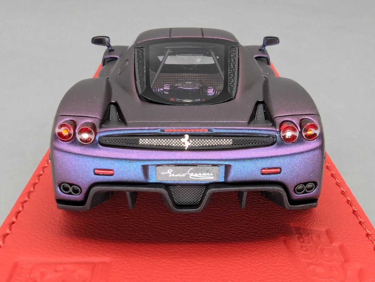 Modellautos 1:43 BBR Executive Ferrari Enzo Ferrari Chameleon Matt 08/10 OVP