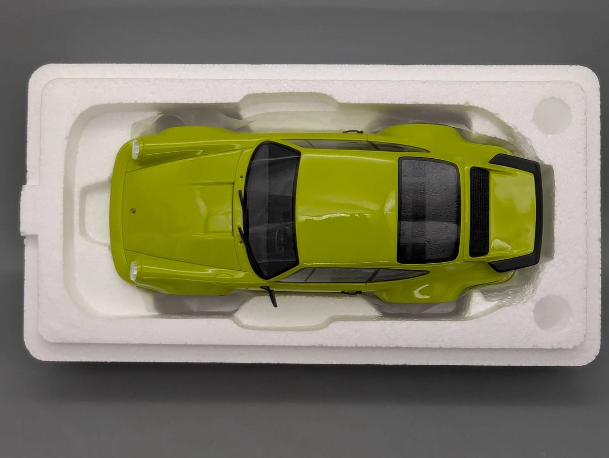 Modellautos 1:18 GT Spirit GT822 Porsche 911 RS Green mit OVP