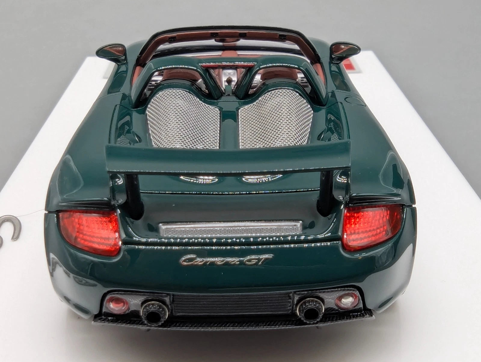 Eidolon Make Up 1:43 Porsche Carrera GT 2004 Rear Wing Up Ltd 70/80 Stck mit OVP