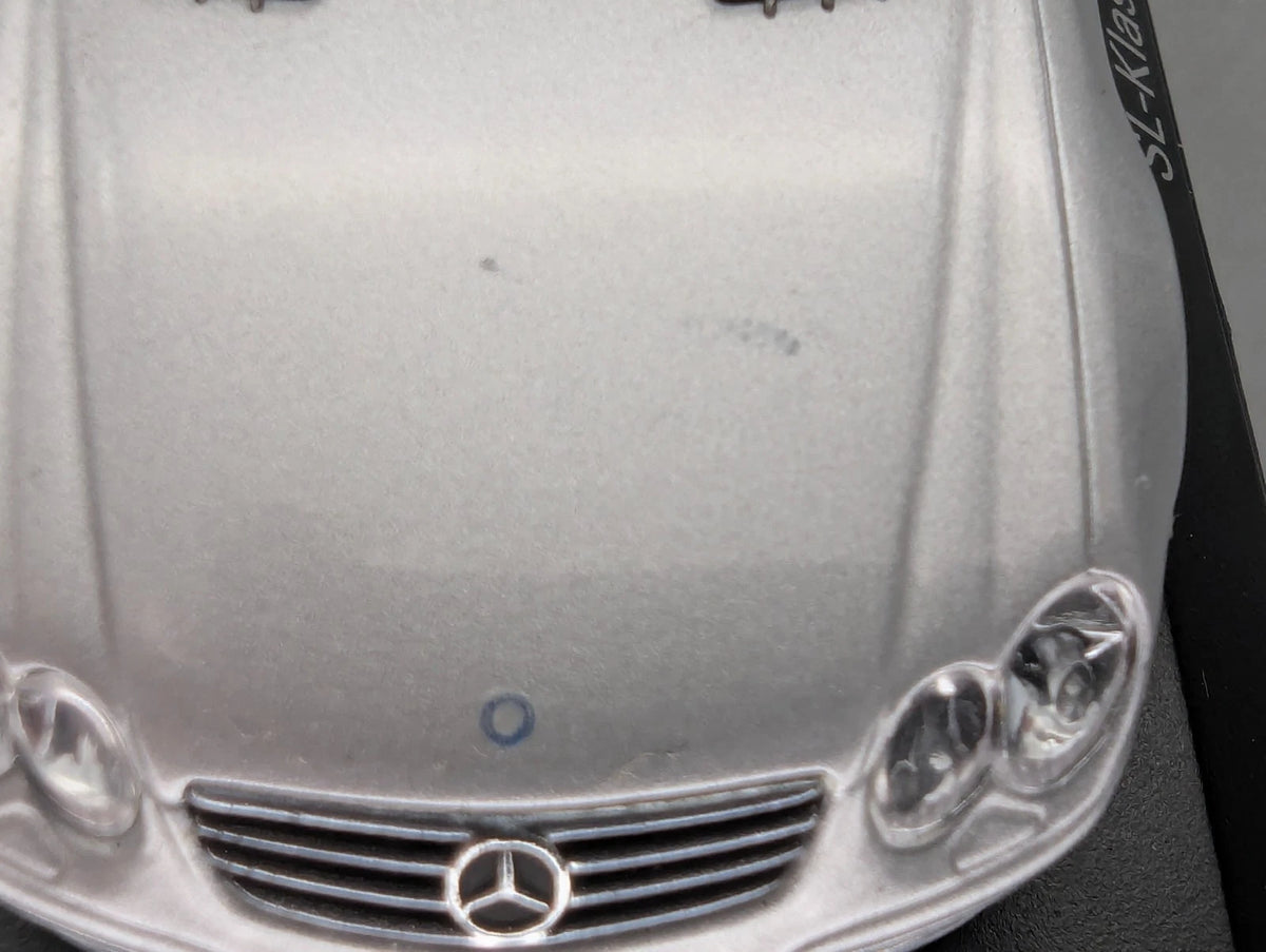 Modellautos 1:43 Minichamps Mercedes Benz SL Klasse Silber Metallic Dealer OVP