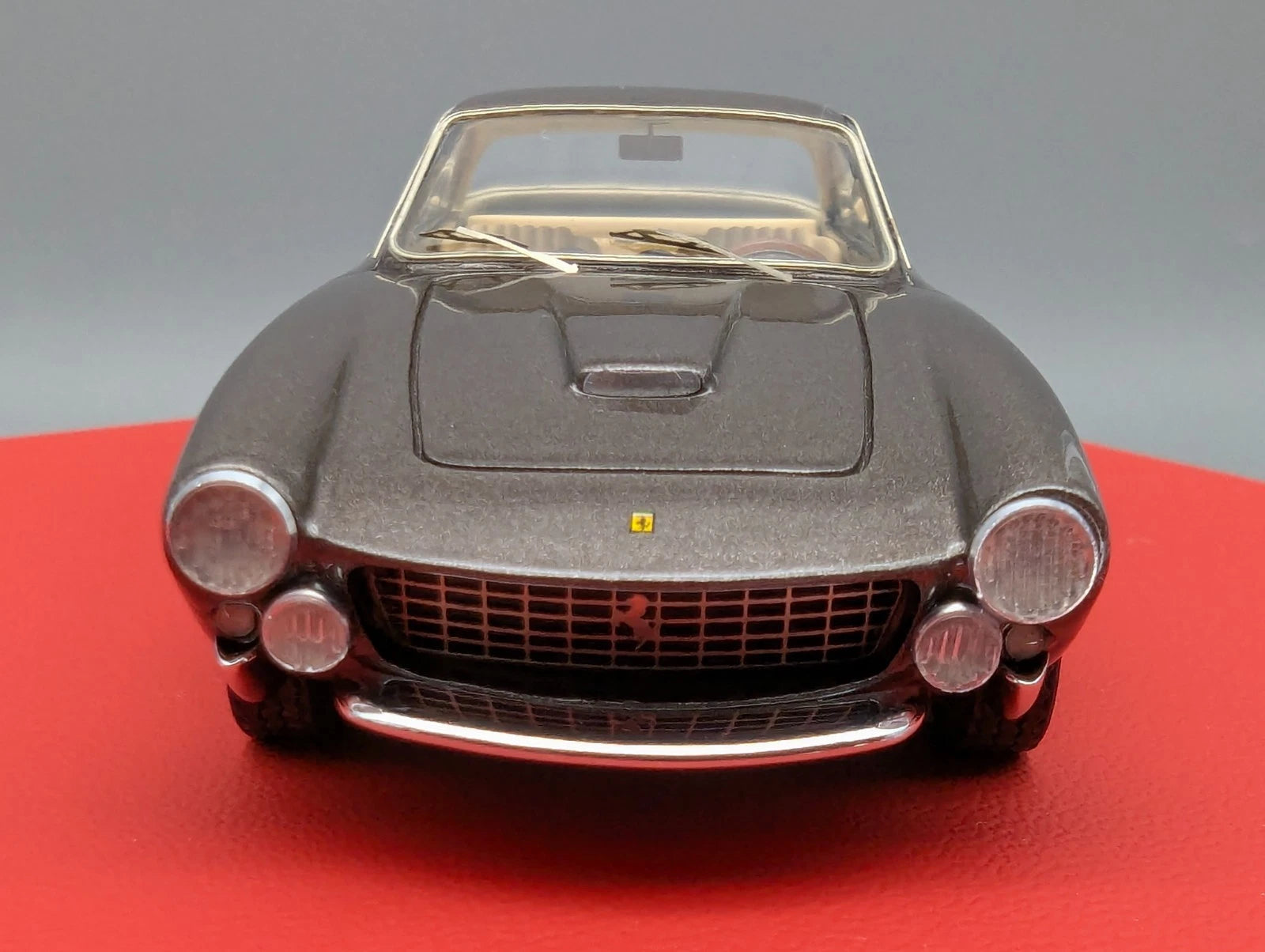 Modellautos 1:43 BBR  Ferrari  250 GT The Lusso Specials Set 2-tlg. 1/10 OVP