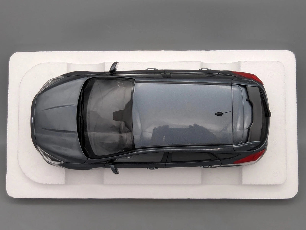 Modellautos 1:18 AUTOart 72954 Ford Focus RS 2016 Stealth Grey mit OVP