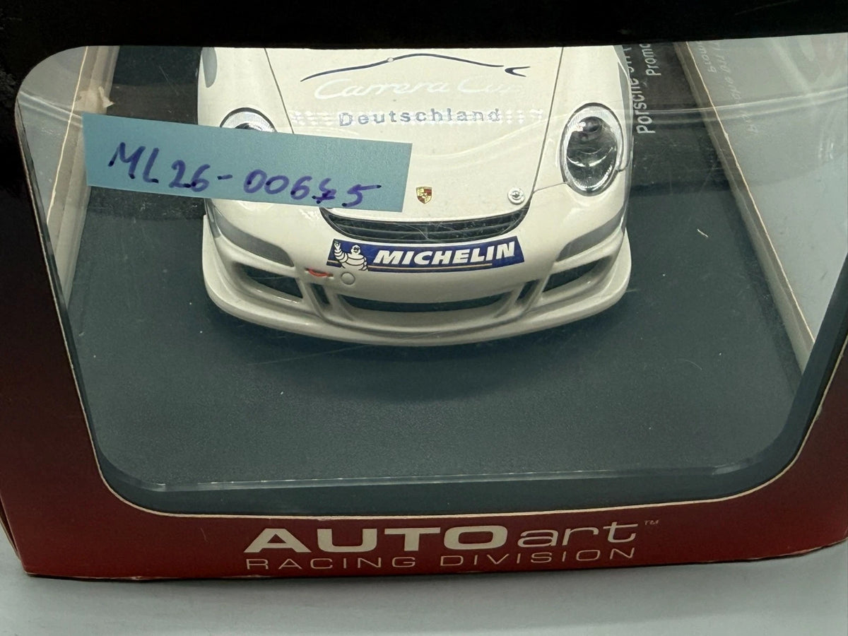 Modellautos 1:18 Autoart Porsche 911 (Type 997) GT3 Promo Cup mit OVP