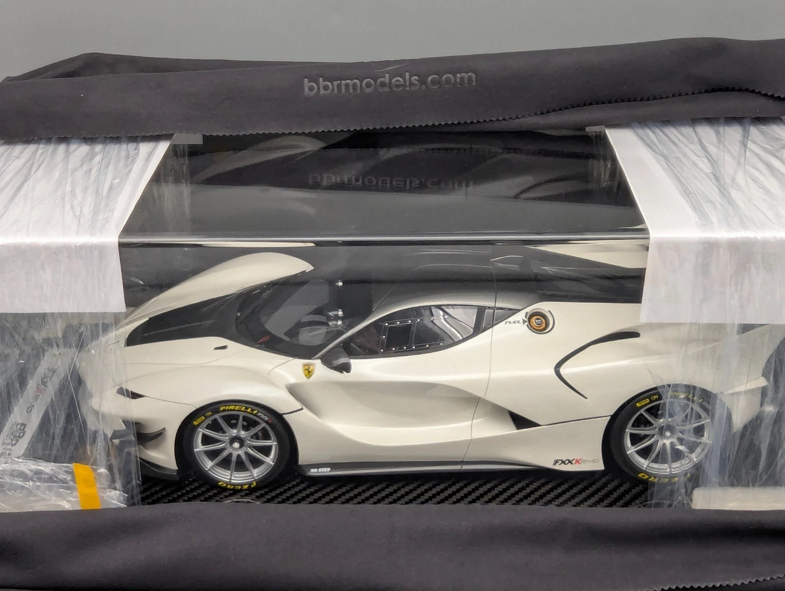 Modellautos 1:12 BBR Ferrari FXX-K EVO Met Italian White Ltd 01/01 Vitrine OVP