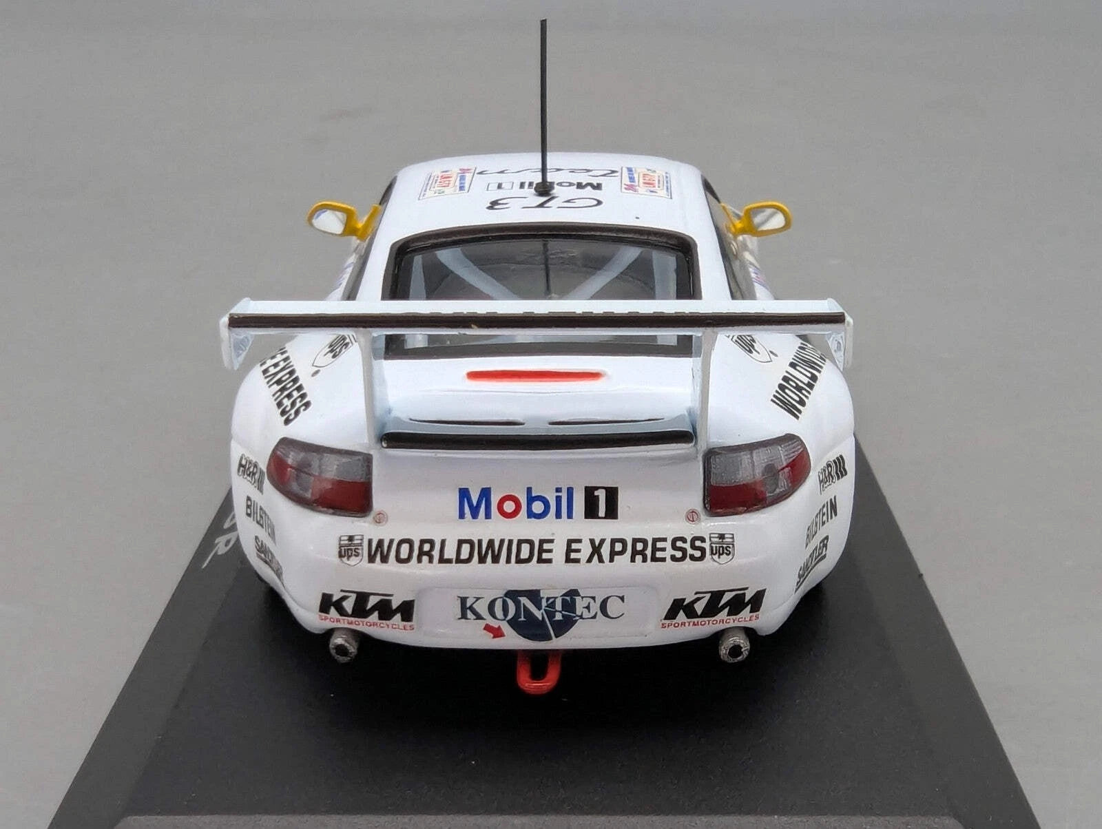 Modellautos 1:43 Minichamps Porsche 911 GT3 R #81 mit WAP Dealer OVP