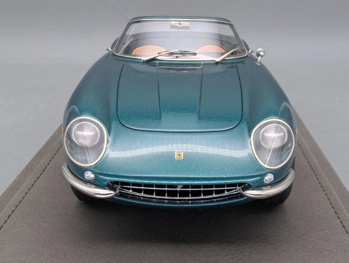 Modellautos 1:18 BBR Ferrari 275 GTB/4 Spider NART S/N 10917 01/36 pcs OVP