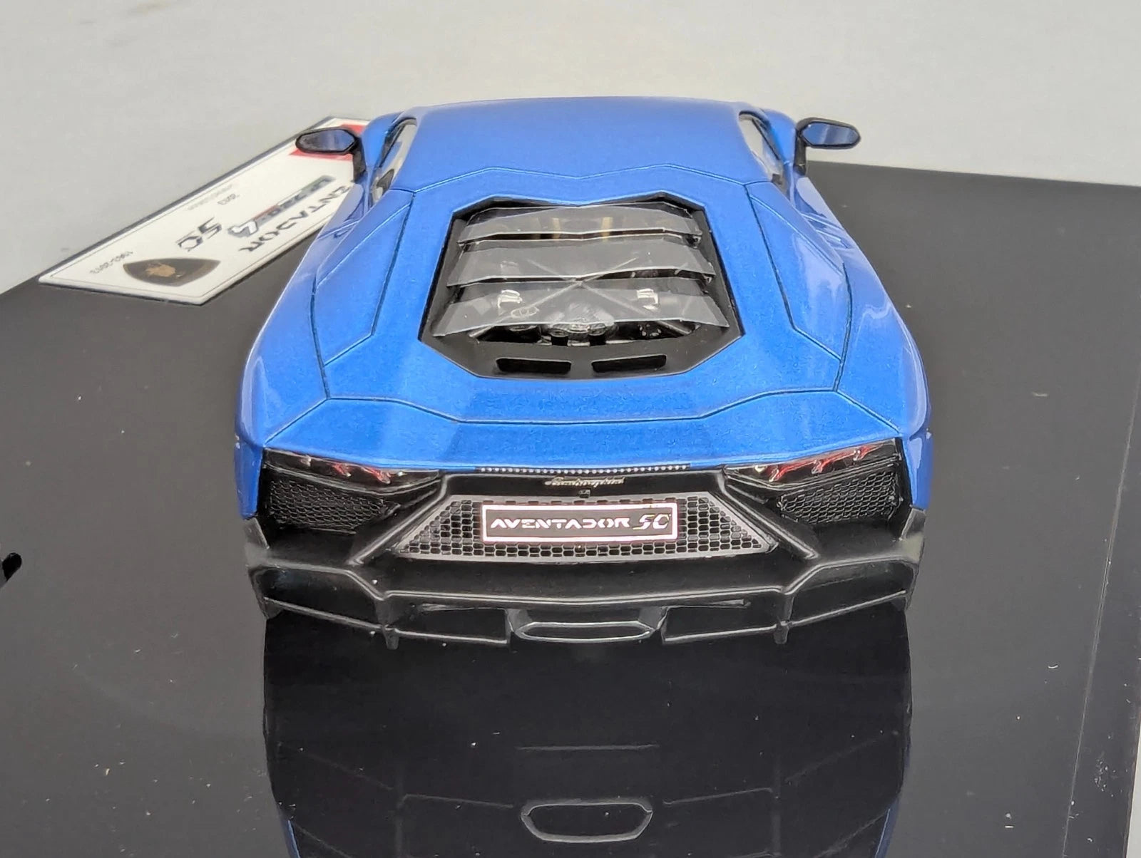 Eidolon Make Up 1:43 Lamborghini Aventador LP720-4 50. Annivers. Engine Set OVP