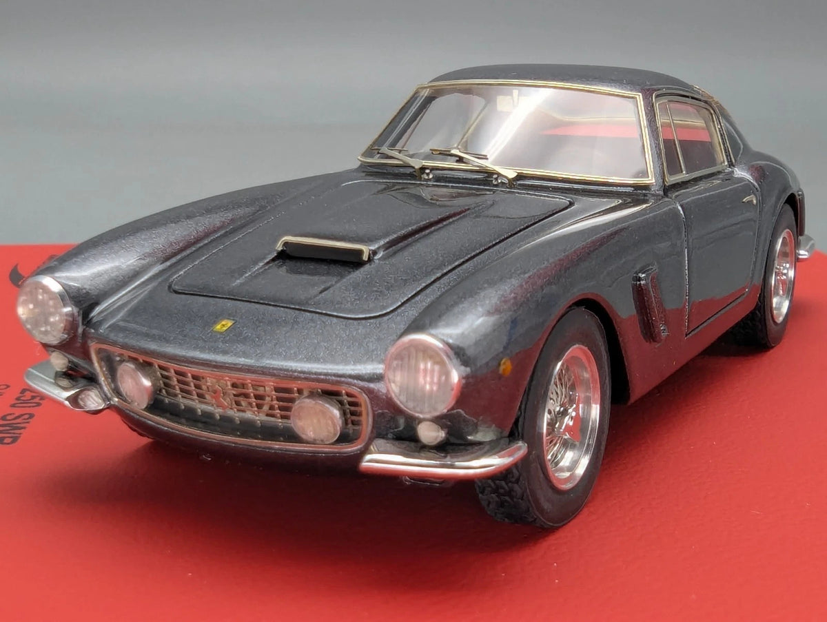 Modellautos 1:43 BBR Ferrari 250 SWB FOC Meeting 01/03 Große Vitrine in OVP
