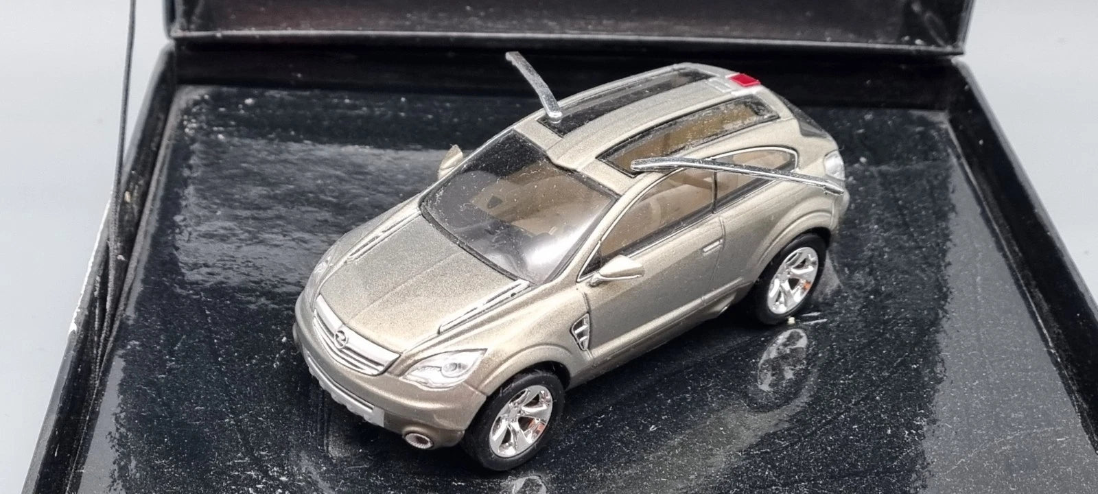 Modellautos 1:43 Norev 360030 Opel Antara GTC IAA Frankfurt OVP