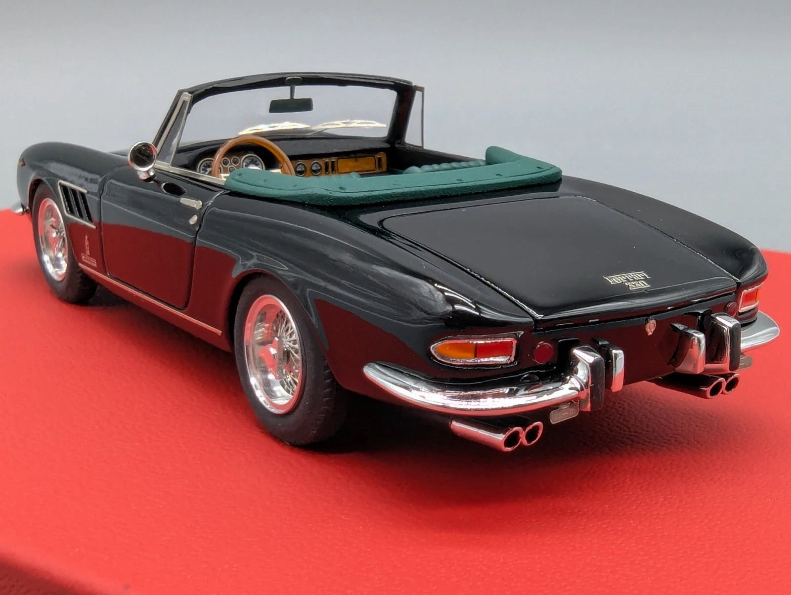 Modellautos 1:43 BBR Ferrari 330 GTS Gooding Auction Scottsdale Ltd 01/03 OVP
