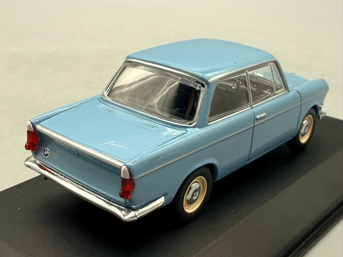 Modellautos 1:43 Minichamps BMW 700 mit OVP