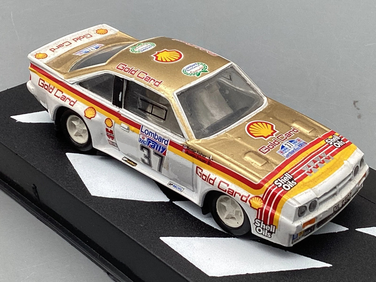 Modellautos 1:43 IXO Opel Manta 400 Rally 1984 Gold Card in Umverpackung