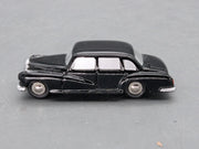 Modellautos 1:90 Schuco Piccolo Mercedes Benz 300D + Figur Ludwig Erhard mit OVP