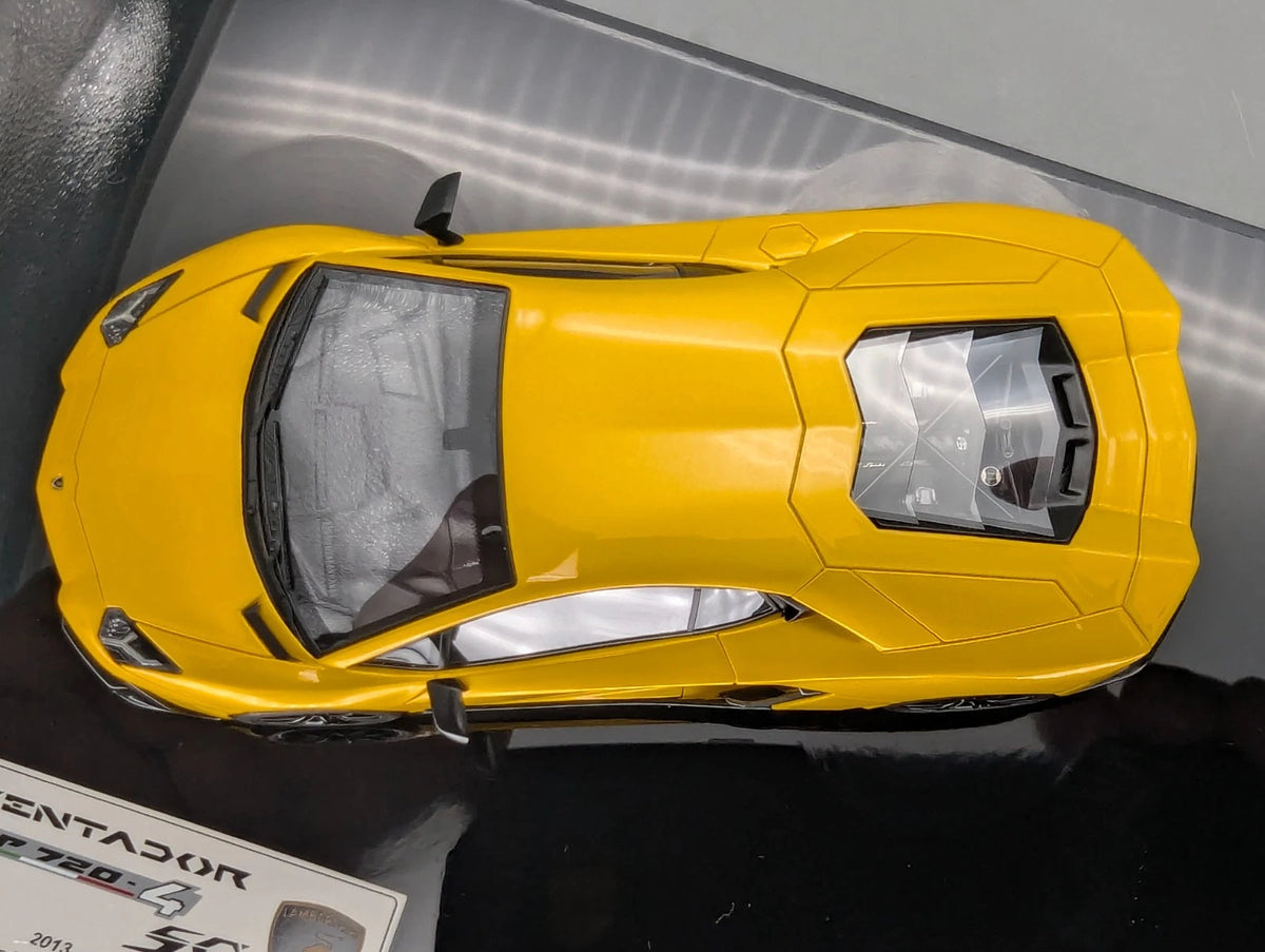 Eidolon Make Up 1:43 Lamborghini Aventador LP720-4 50. Annivers. Engine Set OVP