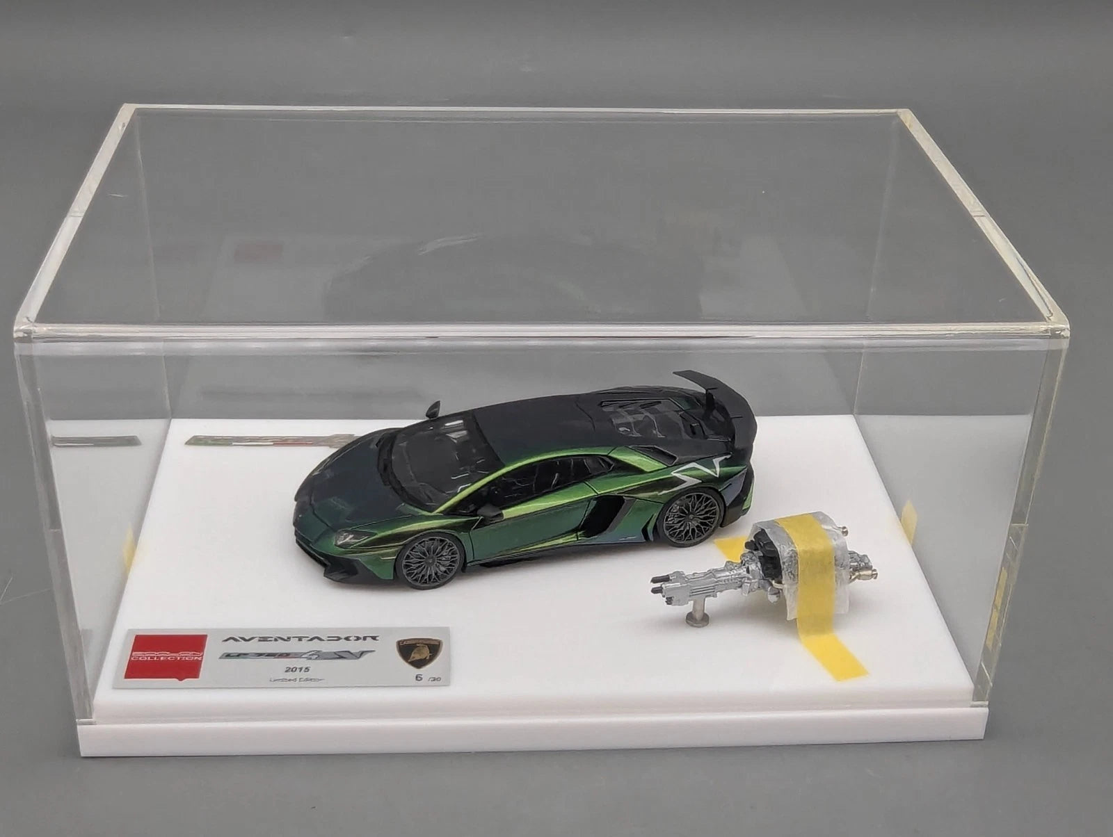 Eidolon Make Up 1:43 Lamborghini Aventador LP750-4 SV 2015 Engine Set 06/30 OVP
