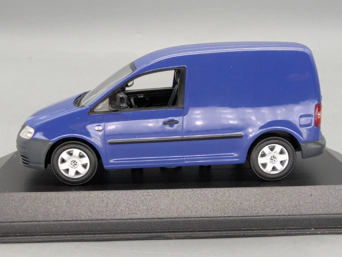 Modellautos 1:43 Minichamps Volkswagen VW Caddy Blau mit Dealer OVP