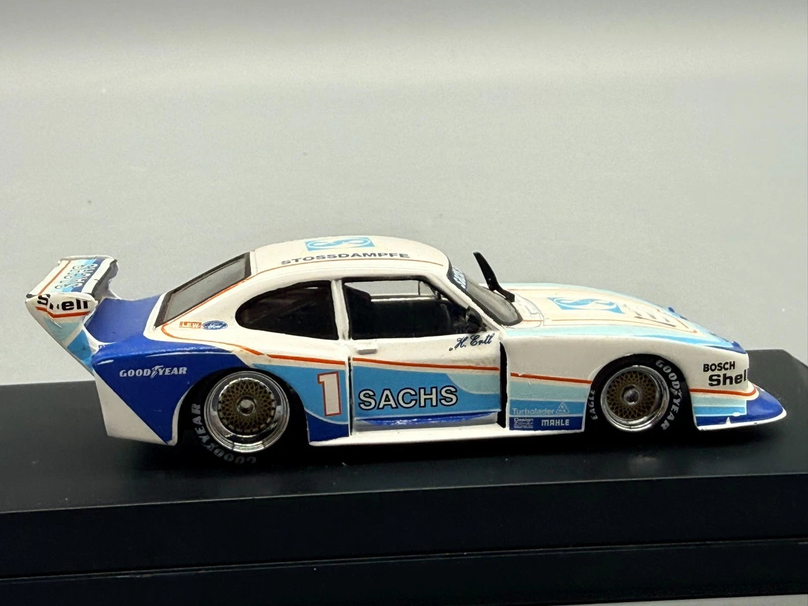 Modellautos 1:43 Quartzo Ford Capri Turbo Zakspeed #1 mit OVP