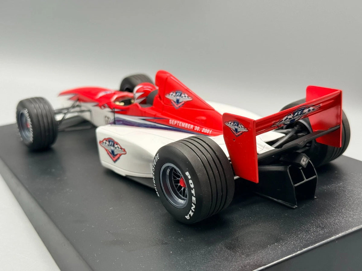 Modellautos 1:18 Minichamps F1 US Grand Prix Event Car 2001 #01 mit OVP