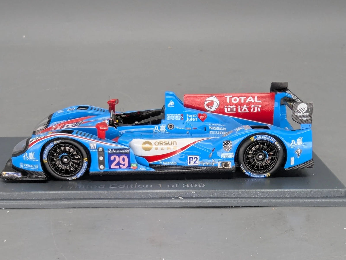 Modellautos 1:43 Spark Oreca 03R Nissan 24h Le Mans 2015 #29 Vitrine