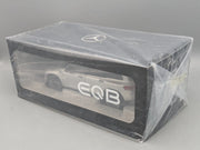 Modellautos 1:18 NZG Mercedes Benz EQB Iridiumsilber mit Dealer OVP