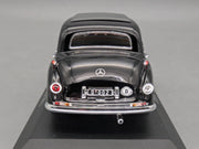 Modellautos 1:43 Minichamps Mercedes Benz 300 b Konrad Adenauer mit Dealer OVP