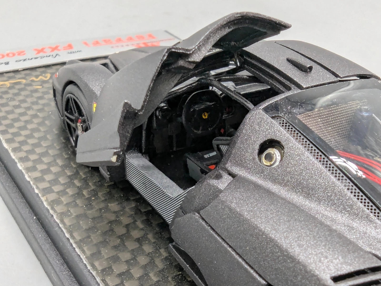 MR for CAVALLINO Models 1:43 Ferrari FXX 2005 mit Open Door Funktion 10/10 OVP