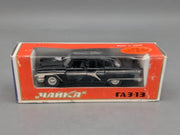 Modellautos 1:43 Agat / Tantal / Radon / Saratov A15 GAZ-13 Chaika Möwe mit OVP