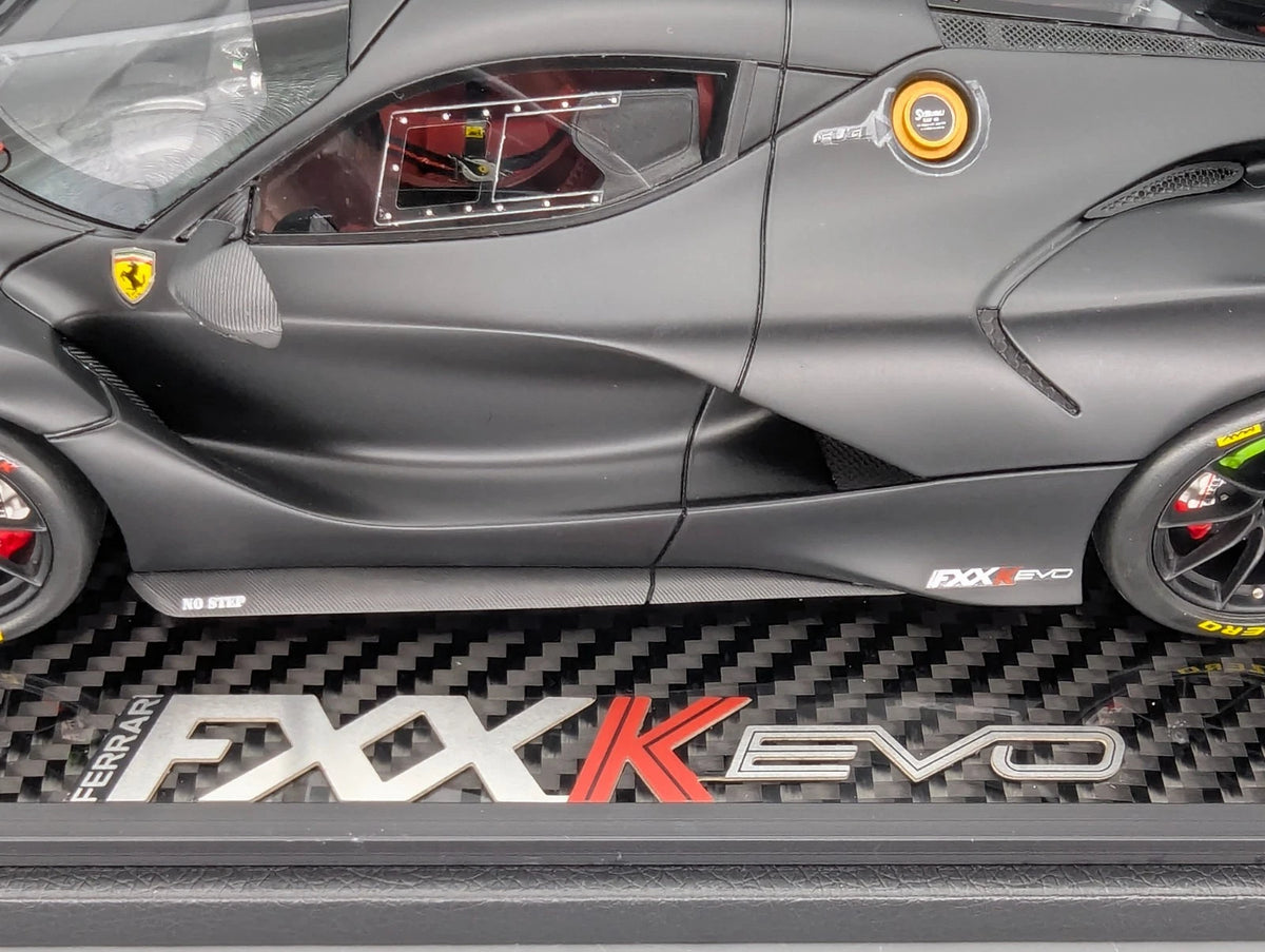 Modellautos 1:18 BBR Ferrari FXX EVO Matt Black Ltd 01/15 Stck in OVP