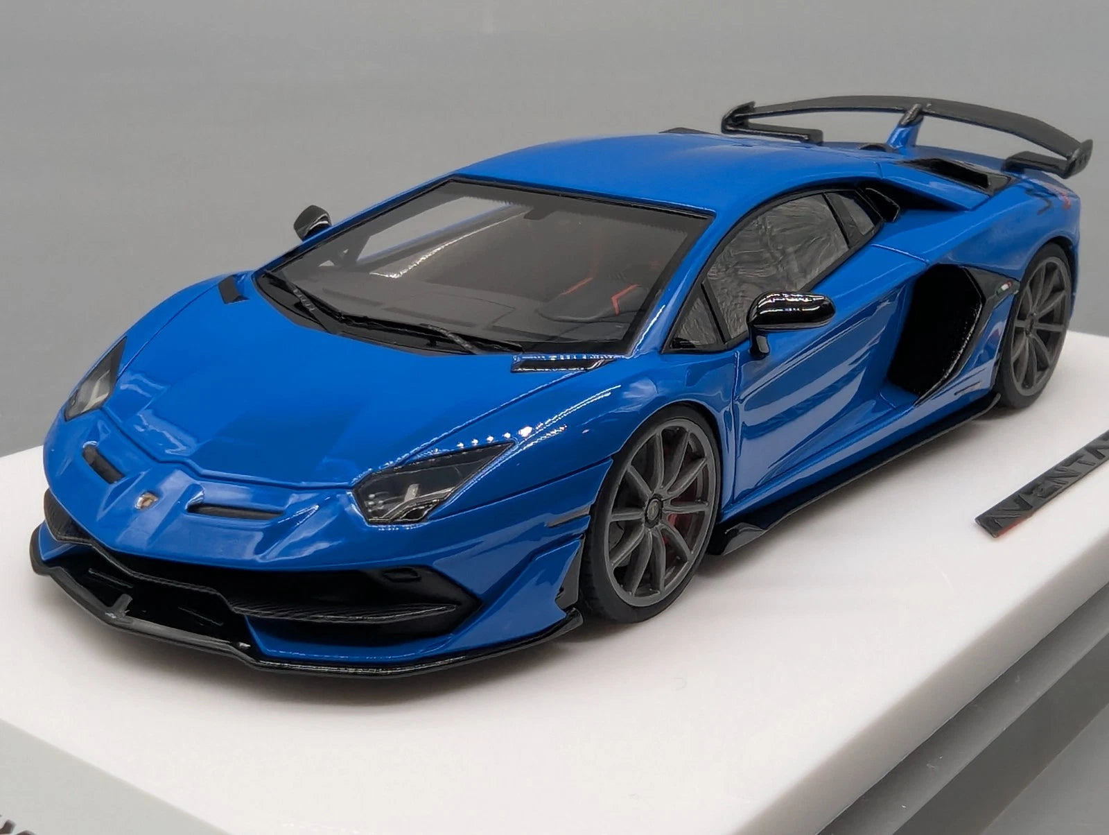 Eidolon Make Up 1:43 Lamborghini Aventador SVJ Blu Le Mans Ltd 15/80 OVP