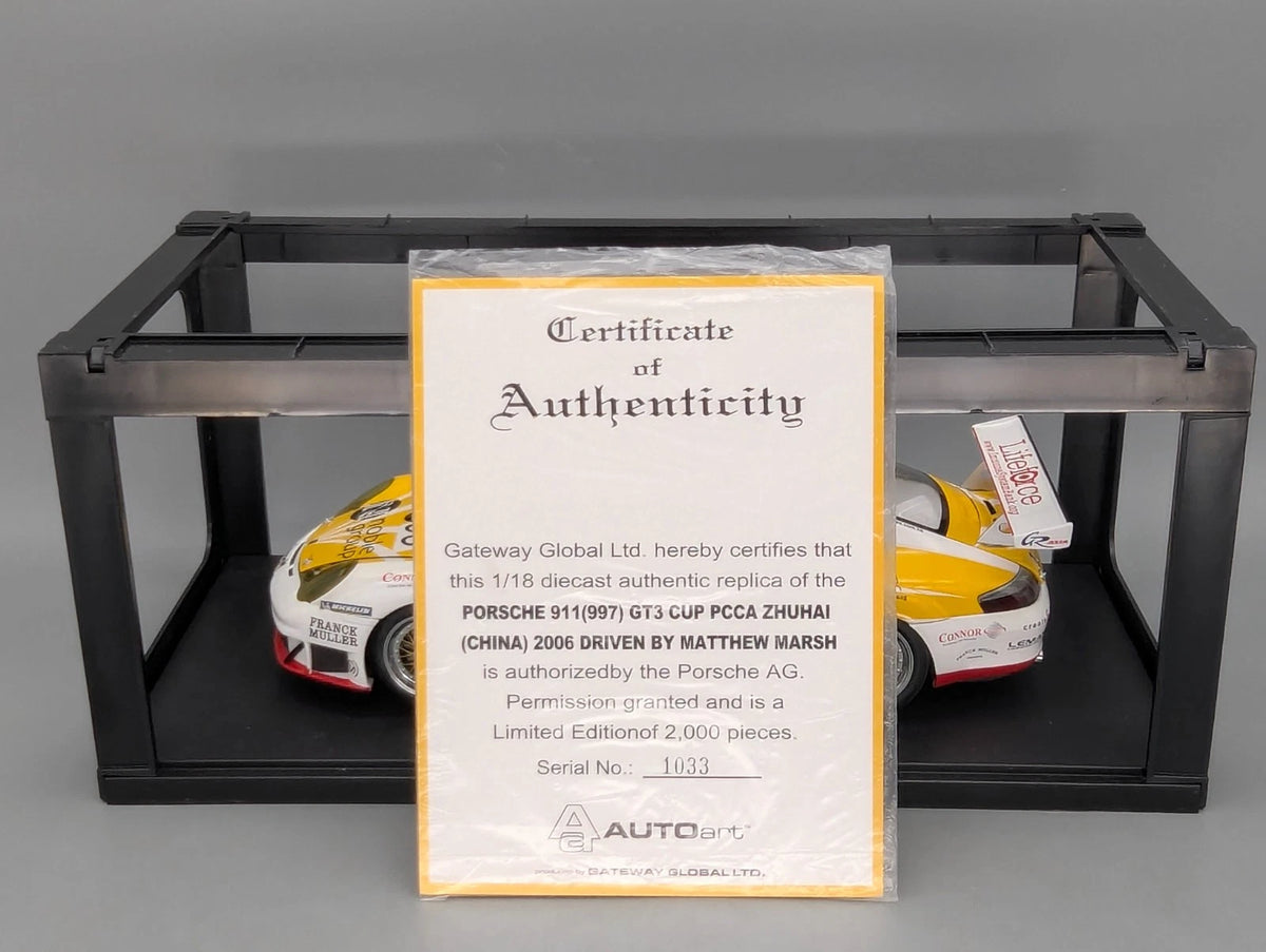 Modellautos 1:18 Autoart Porsche 911 (997) GT3 Cup PCCA China 2006 #68 mit OVP